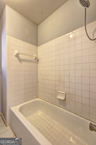 980 Laurel Springs Lane SW, Marietta, GA 30064