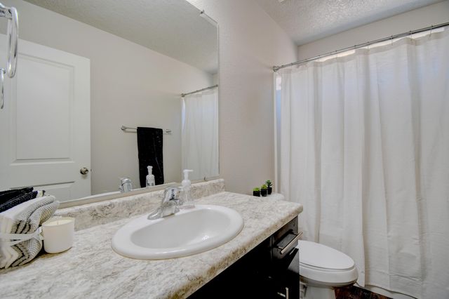 3111 Morrissey Street SW, Albuquerque, NM 87121