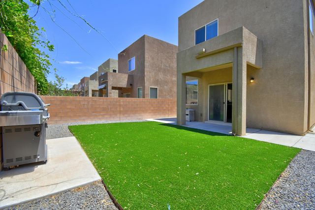 3111 Morrissey Street SW, Albuquerque, NM 87121
