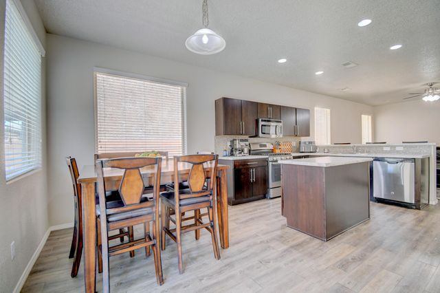 3111 Morrissey Street SW, Albuquerque, NM 87121