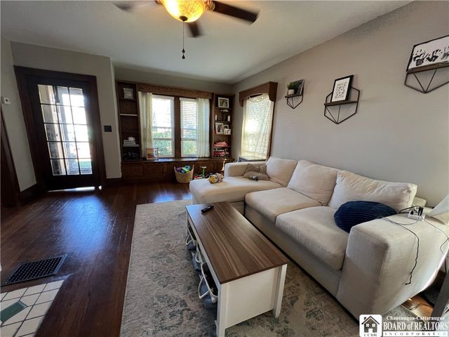 19 Ellis Avenue, Jamestown, NY 14701