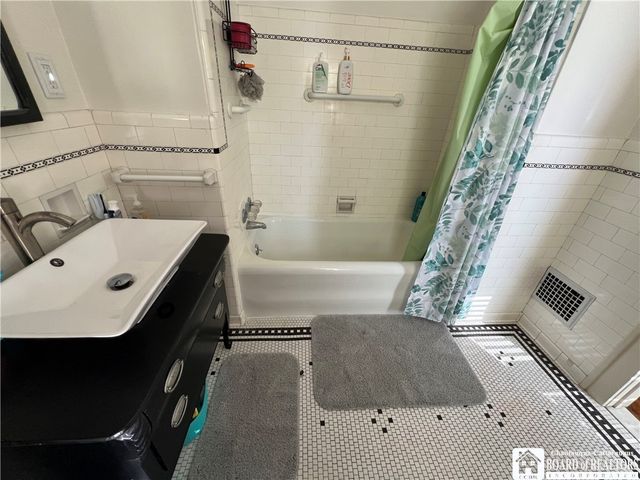 19 Ellis Avenue, Jamestown, NY 14701