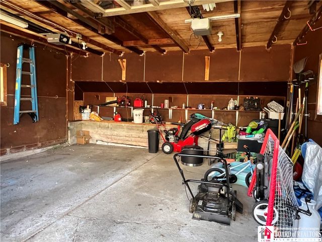 19 Ellis Avenue, Jamestown, NY 14701