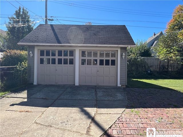 19 Ellis Avenue, Jamestown, NY 14701