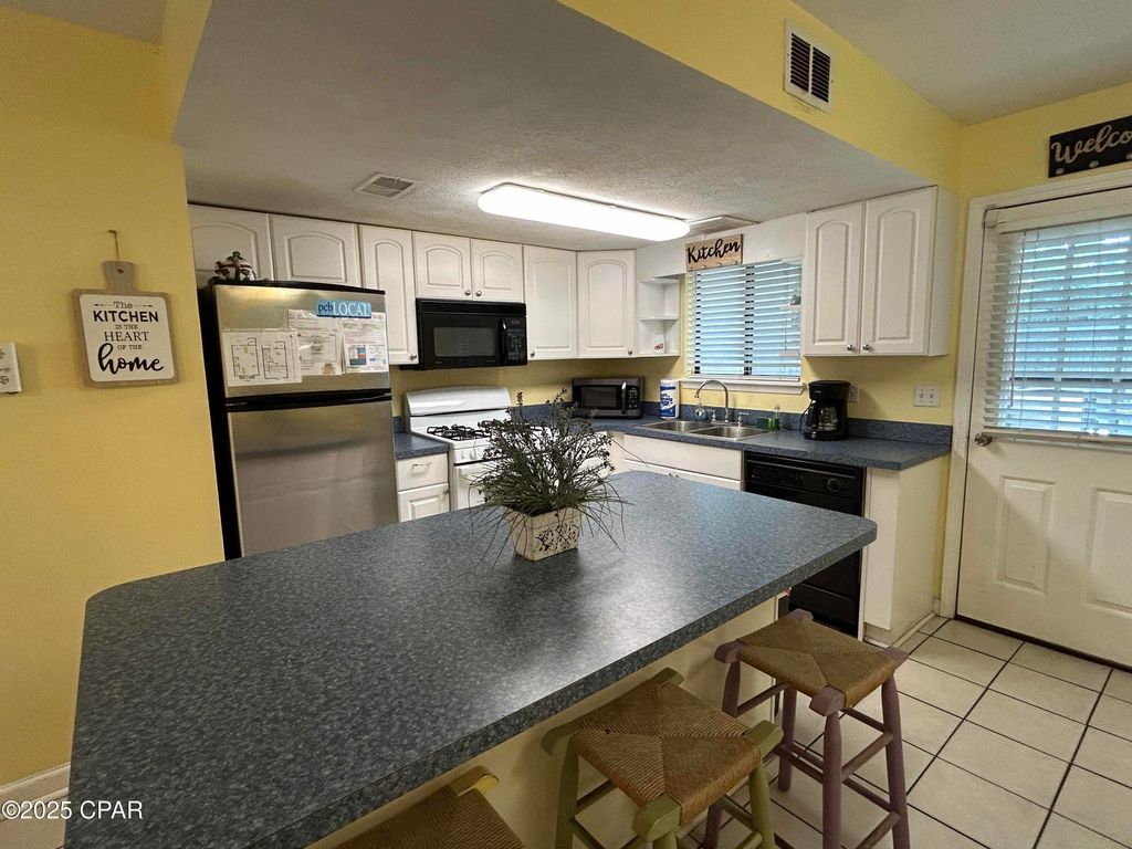 Image 5 of property listing at 176 Robin Lane, Panama City Beach, FL 32407