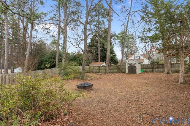 1105 Beverly Dr, Henrico, VA 23229