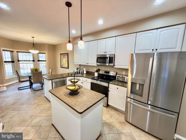 6413 GLITTERING LIGHT LN, Clarksville, MD 21029