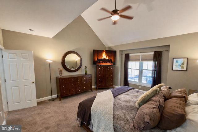 6413 GLITTERING LIGHT LN, Clarksville, MD 21029