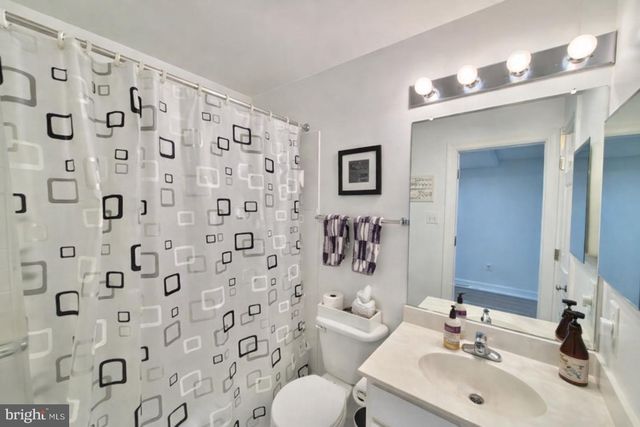 6413 GLITTERING LIGHT LN, Clarksville, MD 21029