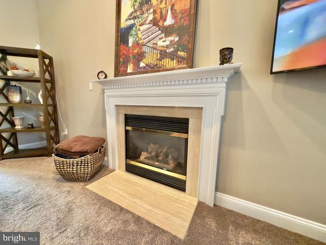 6413 GLITTERING LIGHT LN, Clarksville, MD 21029