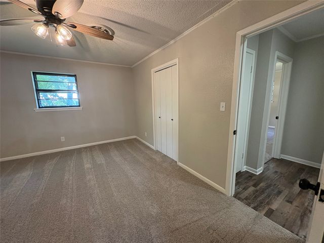 607 S Broad Street, St Jo, TX 76265