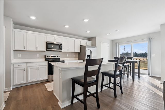 105 Oak Drive, Palo, IA 52324