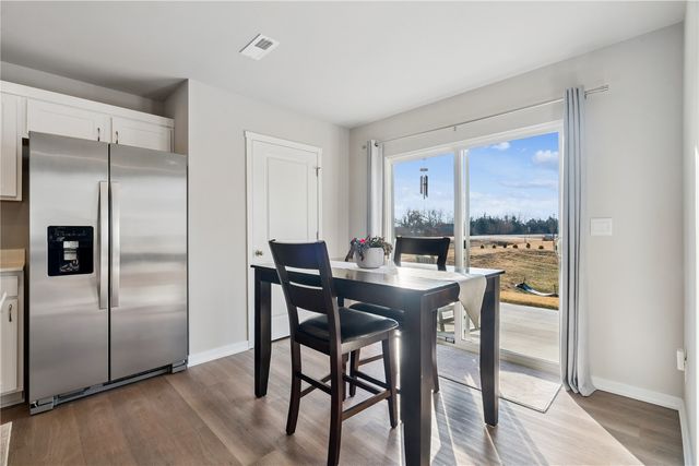 105 Oak Drive, Palo, IA 52324