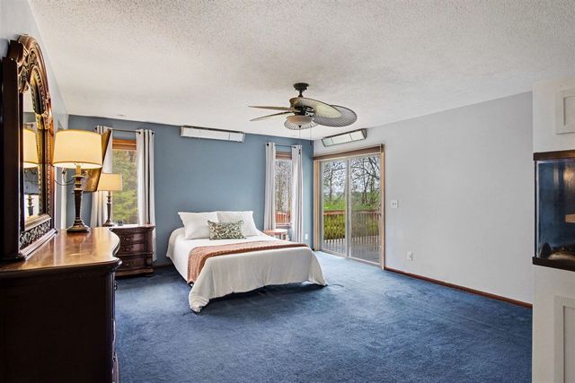 655 N 48th Avenue, Coopersville, MI 49404