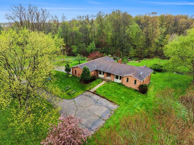 655 N 48th Avenue, Coopersville, MI 49404