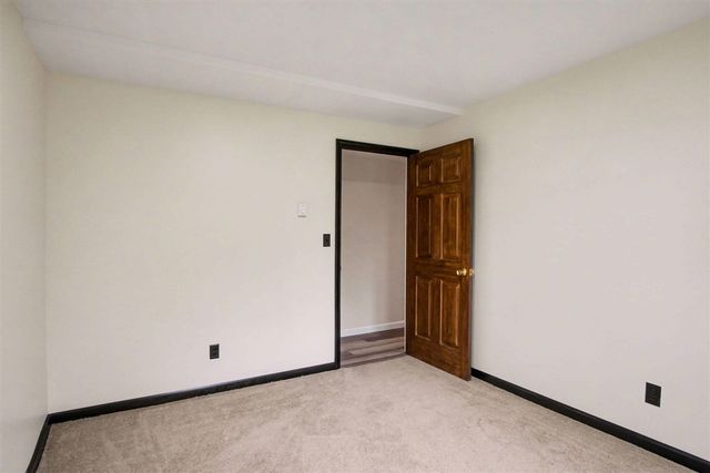 655 N 48th Avenue, Coopersville, MI 49404