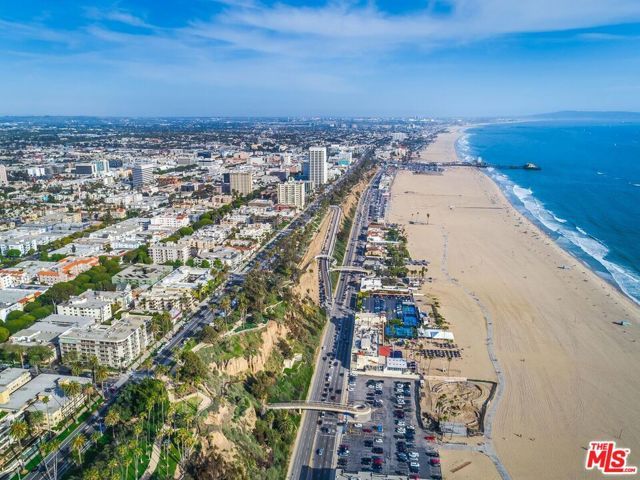 1147 24th Street B, Santa Monica, CA 90403