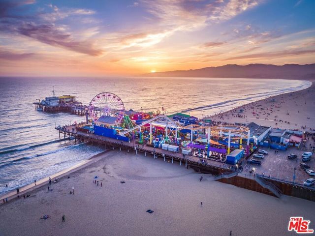 1147 24th Street B, Santa Monica, CA 90403