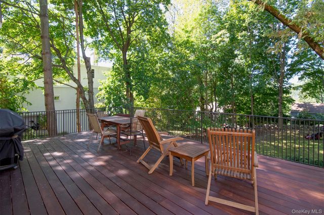 89 Euclid Avenue, Hastings-on-hudson, NY 10706