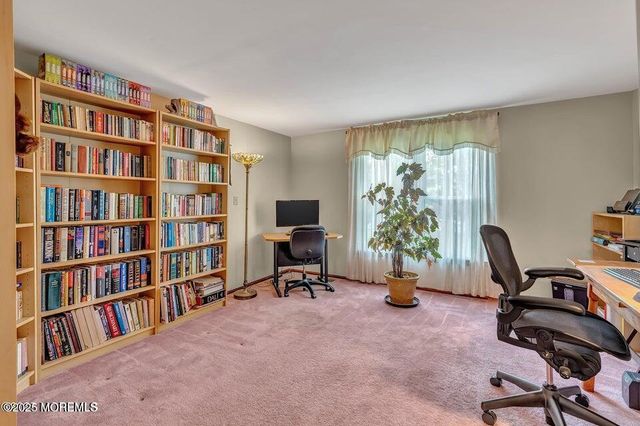 718 E Veterans Highway, Jackson, NJ 08527