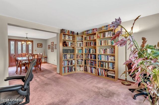 718 E Veterans Highway, Jackson, NJ 08527