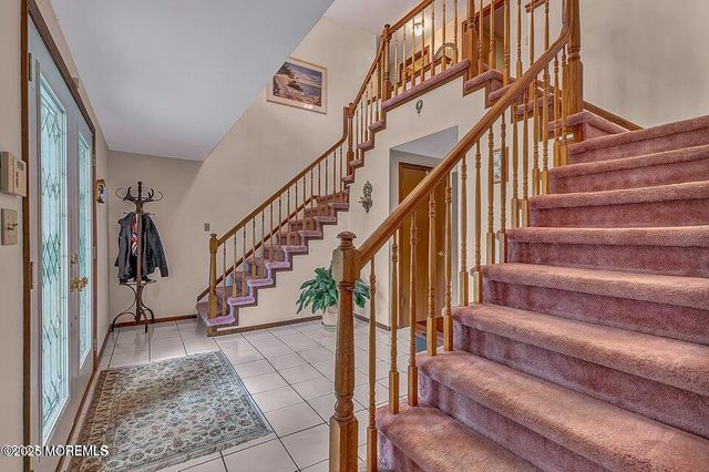 718 E Veterans Highway, Jackson, NJ 08527