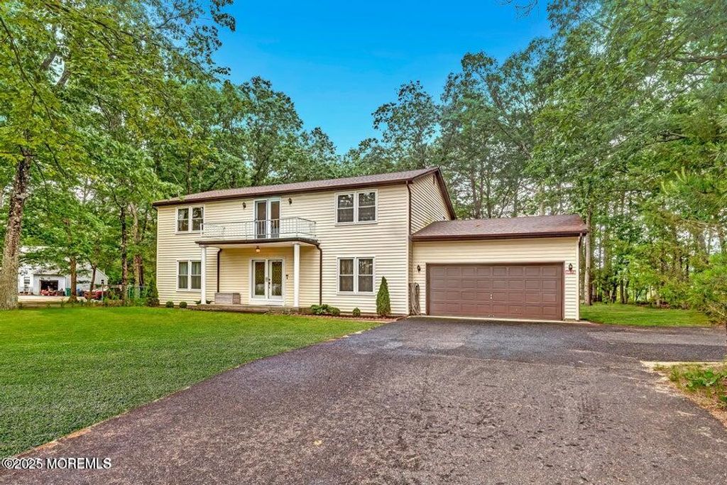 718 E Veterans Highway, Jackson, NJ 08527