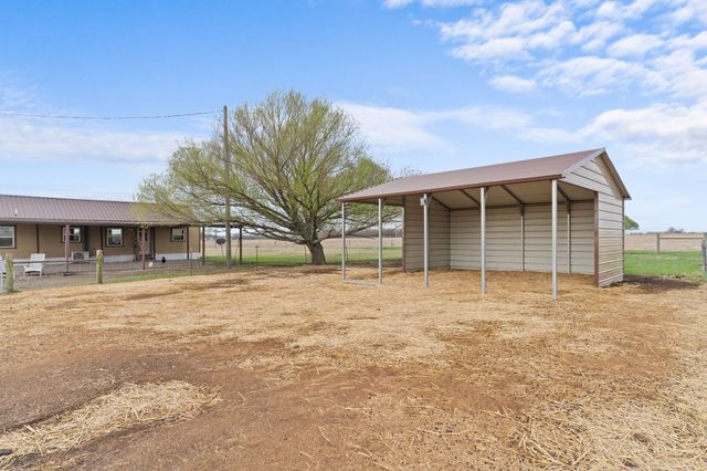 3950 Private Road 1161, Leonard, TX 75452