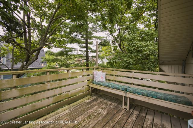 128 N Magnolia Avenue, Lansing, MI 48912