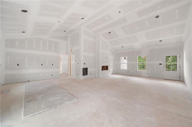 410 Potters Landing, Denton, NC 27239