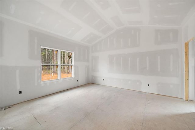410 Potters Landing, Denton, NC 27239