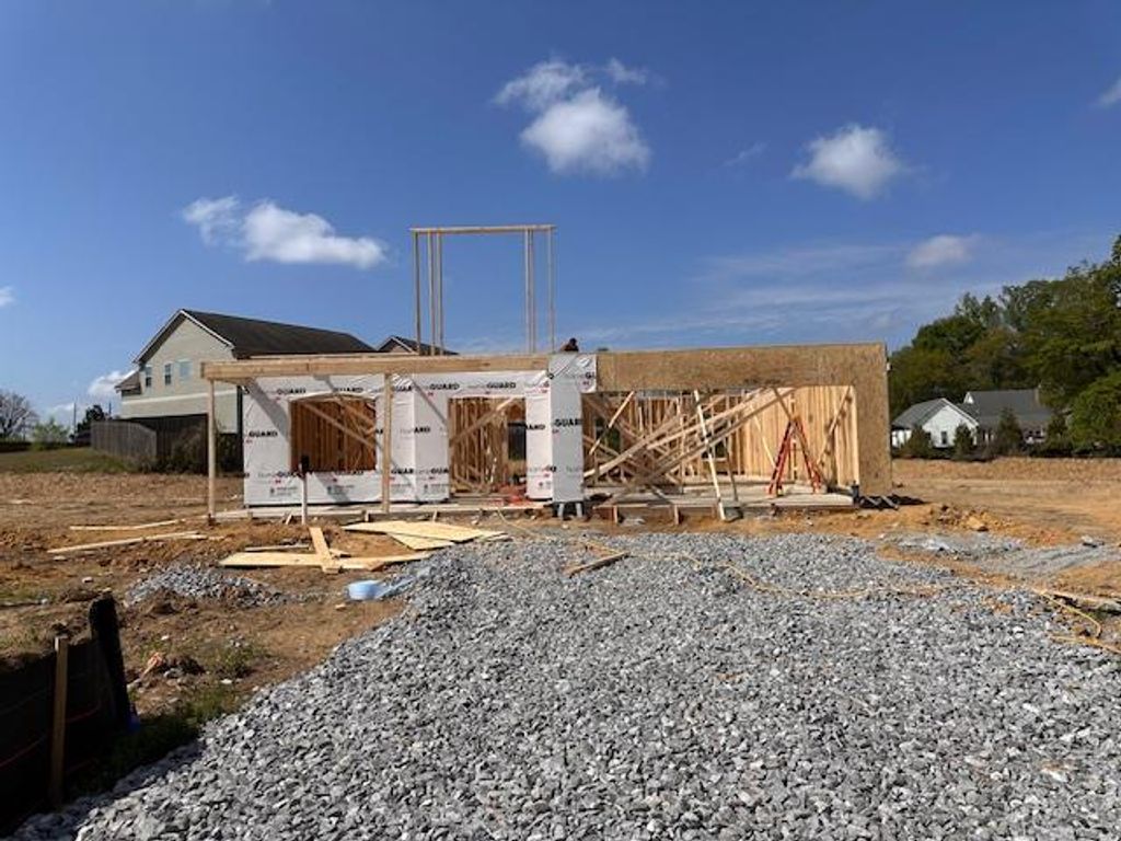 357 Black Oak Drive, Smiths Station, AL 36877