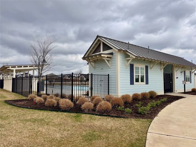 4111 Olmsted Drive, Rockwall, TX 75032