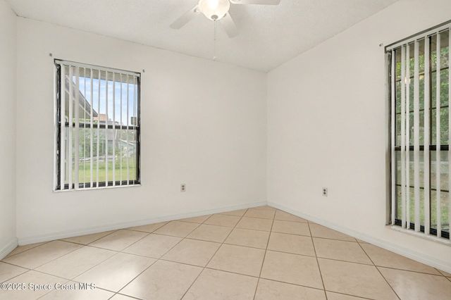 1285 Karlovy Avenue NW, Palm Bay, FL 32907