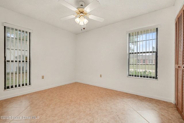 1285 Karlovy Avenue NW, Palm Bay, FL 32907