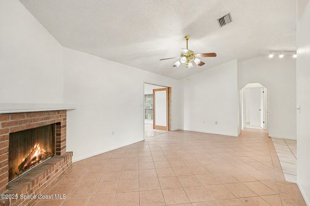 1285 Karlovy Avenue NW, Palm Bay, FL 32907