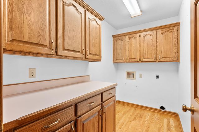 4108 E Kingsbury Street, Springfield, MO 65809