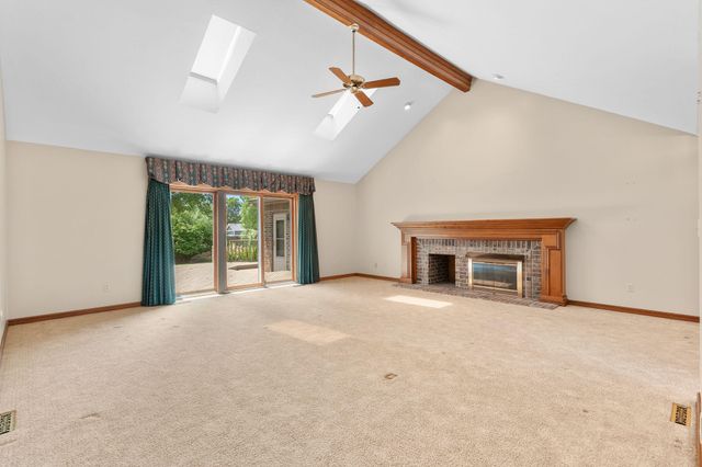 4108 E Kingsbury Street, Springfield, MO 65809