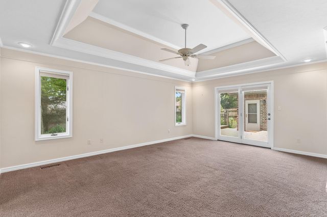 4108 E Kingsbury Street, Springfield, MO 65809