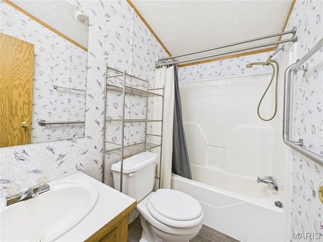 1205 Cemetery Lane, Williamsville, MO 63967