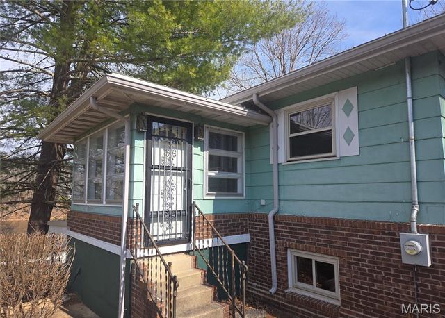 11342 Potosi Lake Road, Mineral Point, MO 63660