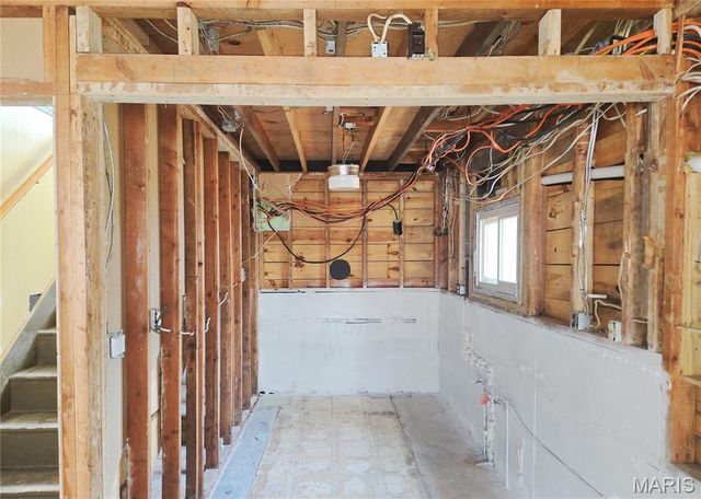 11342 Potosi Lake Road, Mineral Point, MO 63660