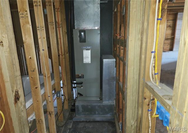 11342 Potosi Lake Road, Mineral Point, MO 63660