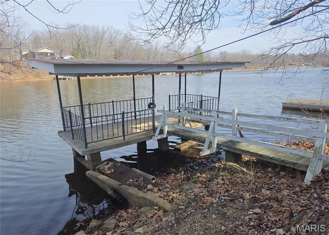 11342 Potosi Lake Road, Mineral Point, MO 63660