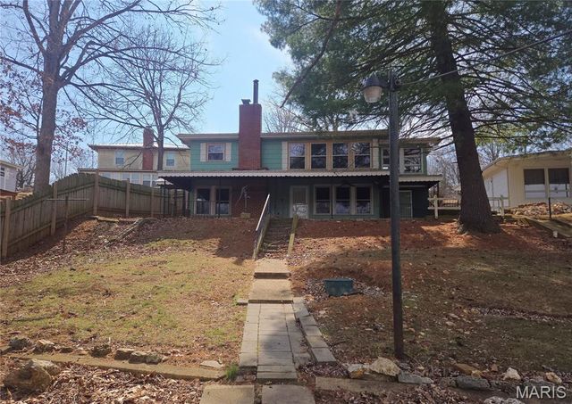 11342 Potosi Lake Road, Mineral Point, MO 63660