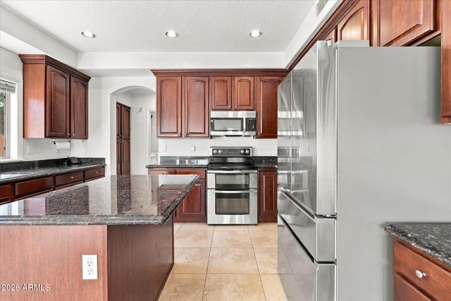 14956 W POST Drive, Surprise, AZ 85374