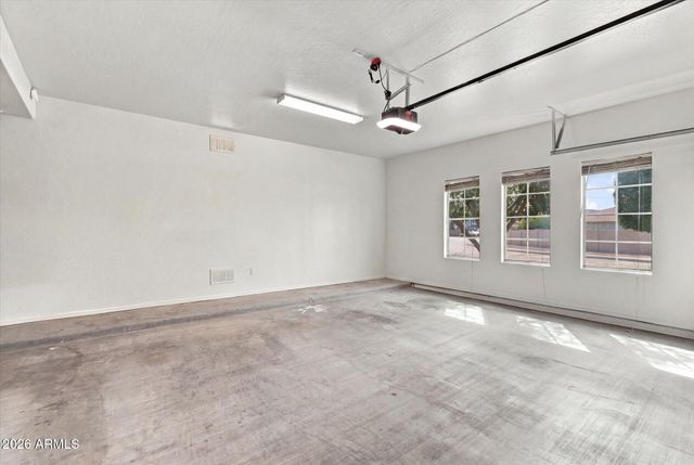 14956 W POST Drive, Surprise, AZ 85374
