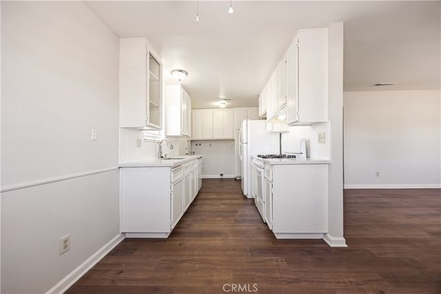 1931 Calle Arboleda, Hemet, CA 92545