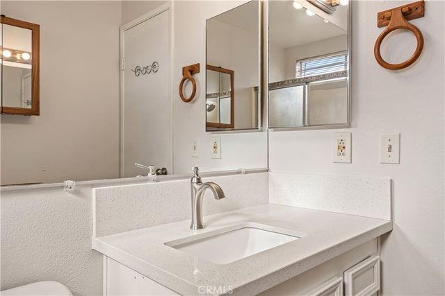 1931 Calle Arboleda, Hemet, CA 92545