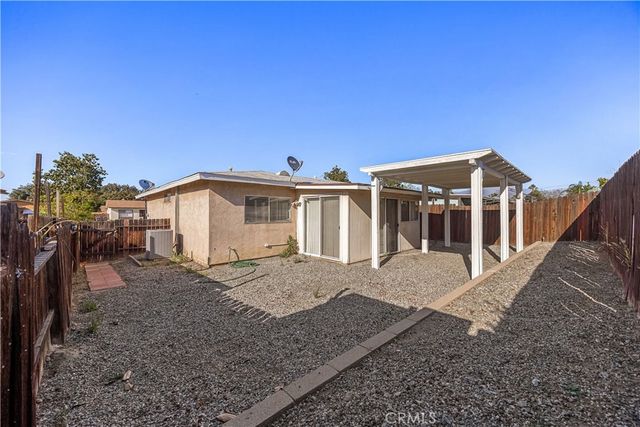 1931 Calle Arboleda, Hemet, CA 92545